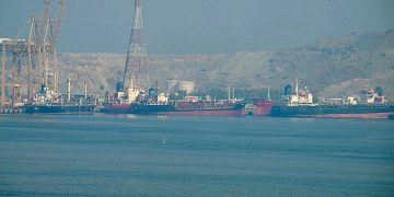 Iran seizes oil tankers, threatens ‘massacre’ in Strait of Hormuz, hours before US talks